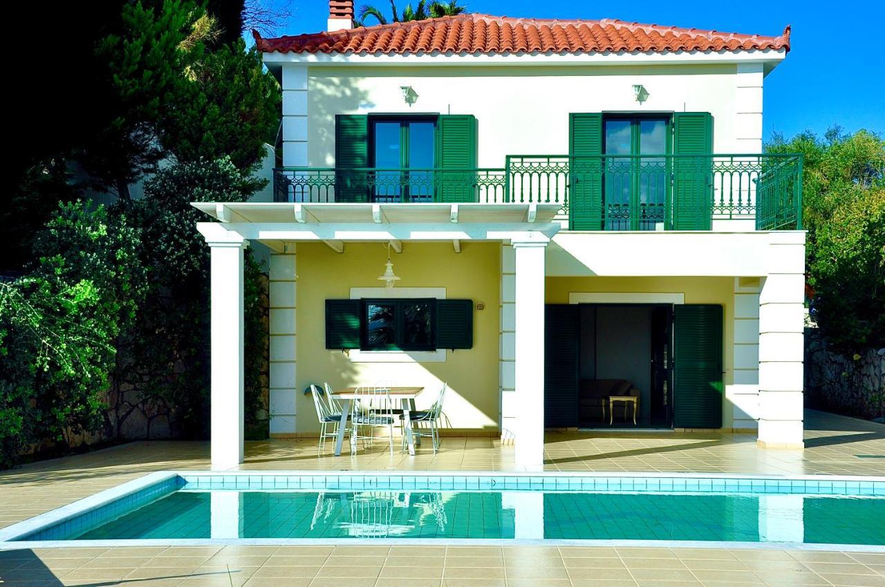 ארגוסטולי Seaside Villa Kefaloniaprivatevillas מראה חיצוני תמונה